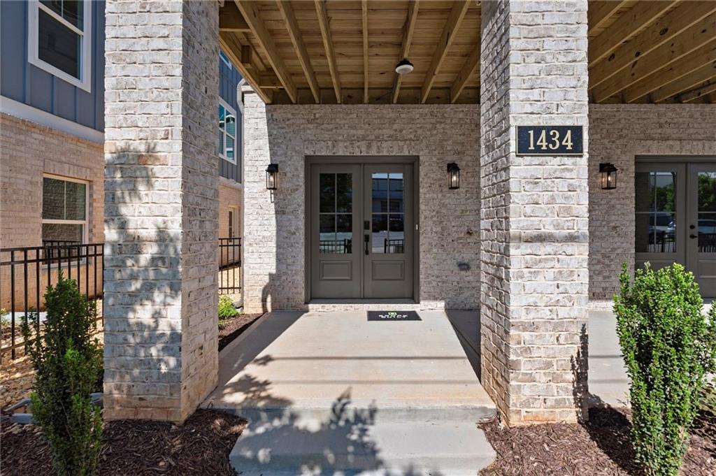 Small images of 7624370